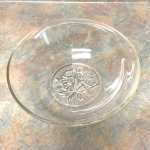 Vintage Jeannette Glass‎ "Camellia" Clear Glass Bowl